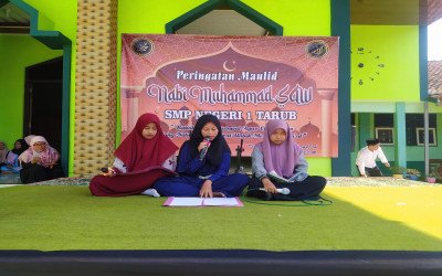 Peringatan Maulid Nabi Muhammad SAW SMPN 1 Tarub